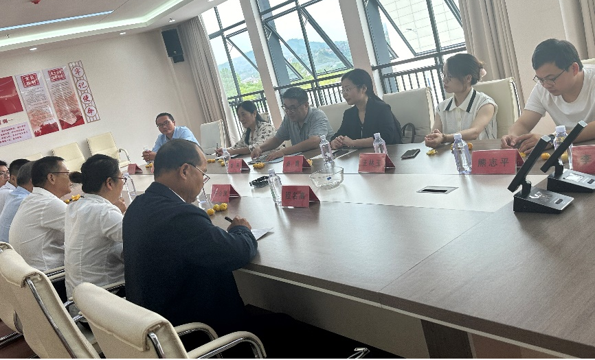 九三學(xué)社江西農(nóng)業(yè)大學(xué)基層委員會(huì)赴南豐開(kāi)展調(diào)研3.png